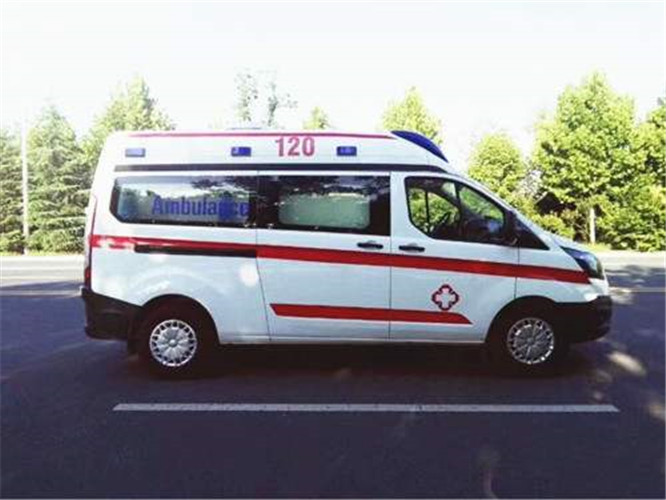 赤壁救护车出租服务案例6